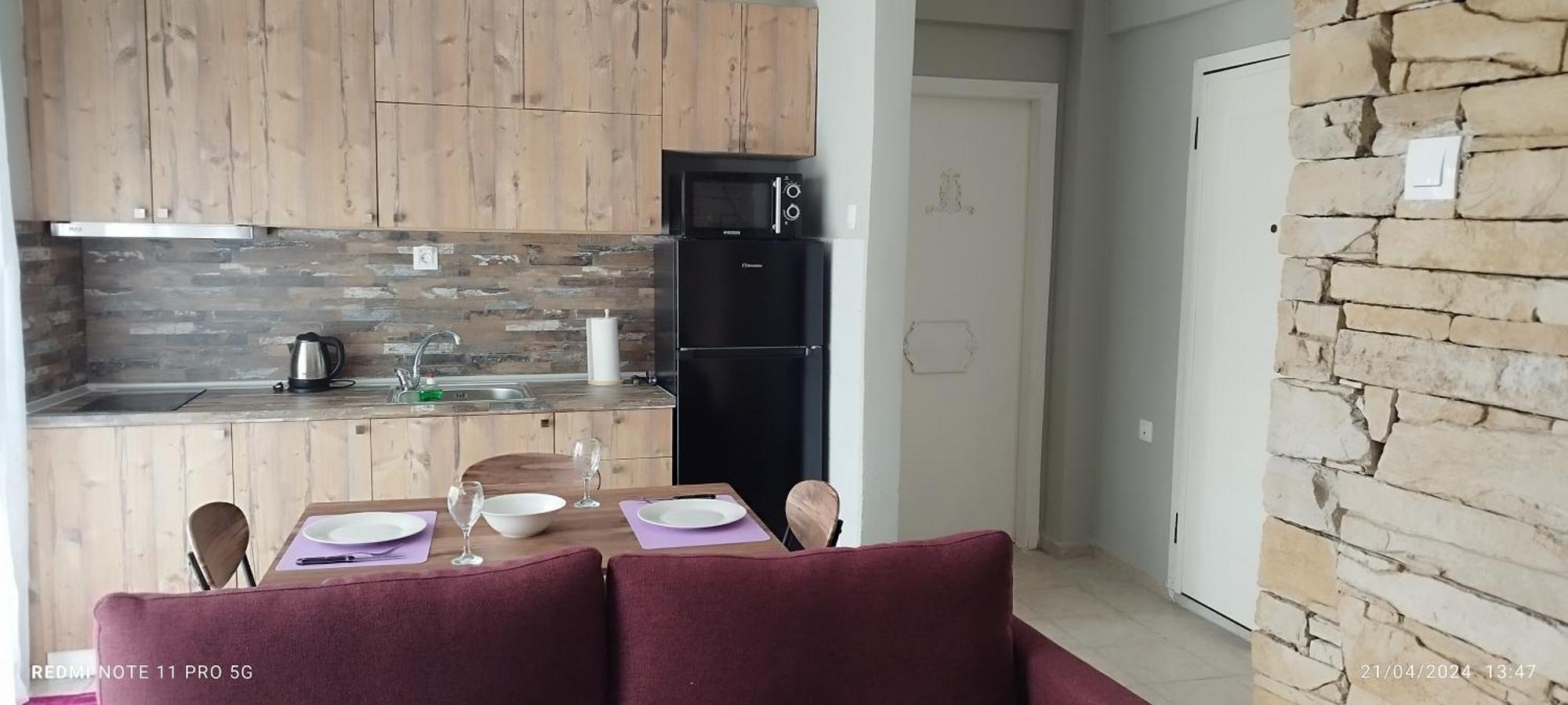 Sea Breeze Epivates Apartment Неойе Епиватай Екстериор снимка